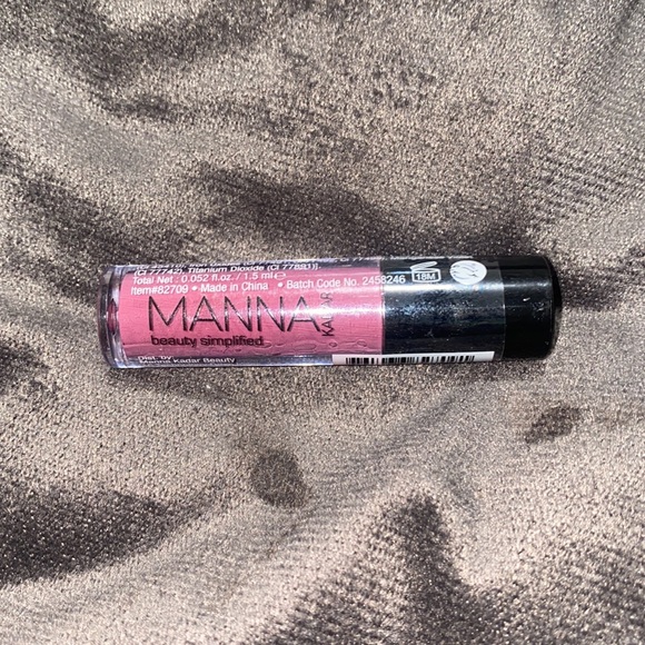 🦋5 piece brand new makeup bundle! - Picture 5 of 8